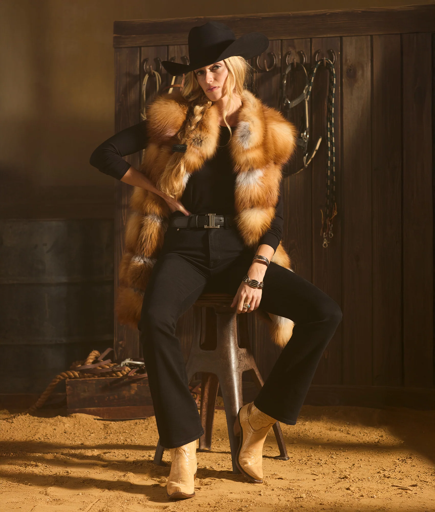 Scarlet Vest - Caramel