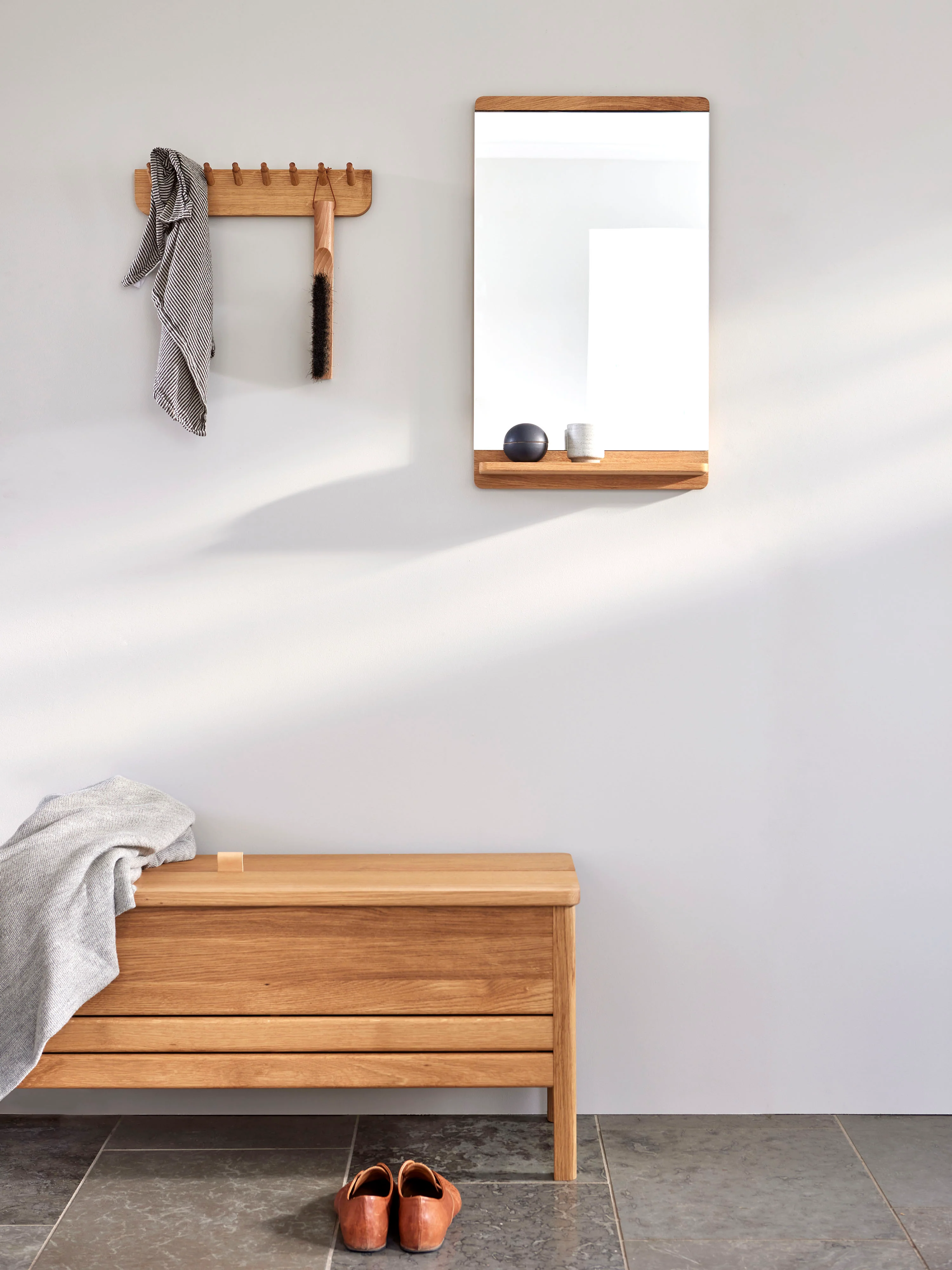 Wandspiegel Rim aus Holz