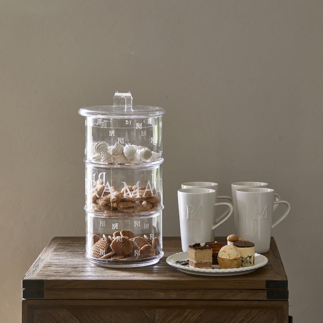 Kubek RM Monogram Tea Mug