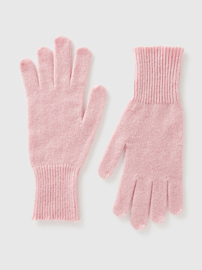 Powder pink gloves in pure Merino wool