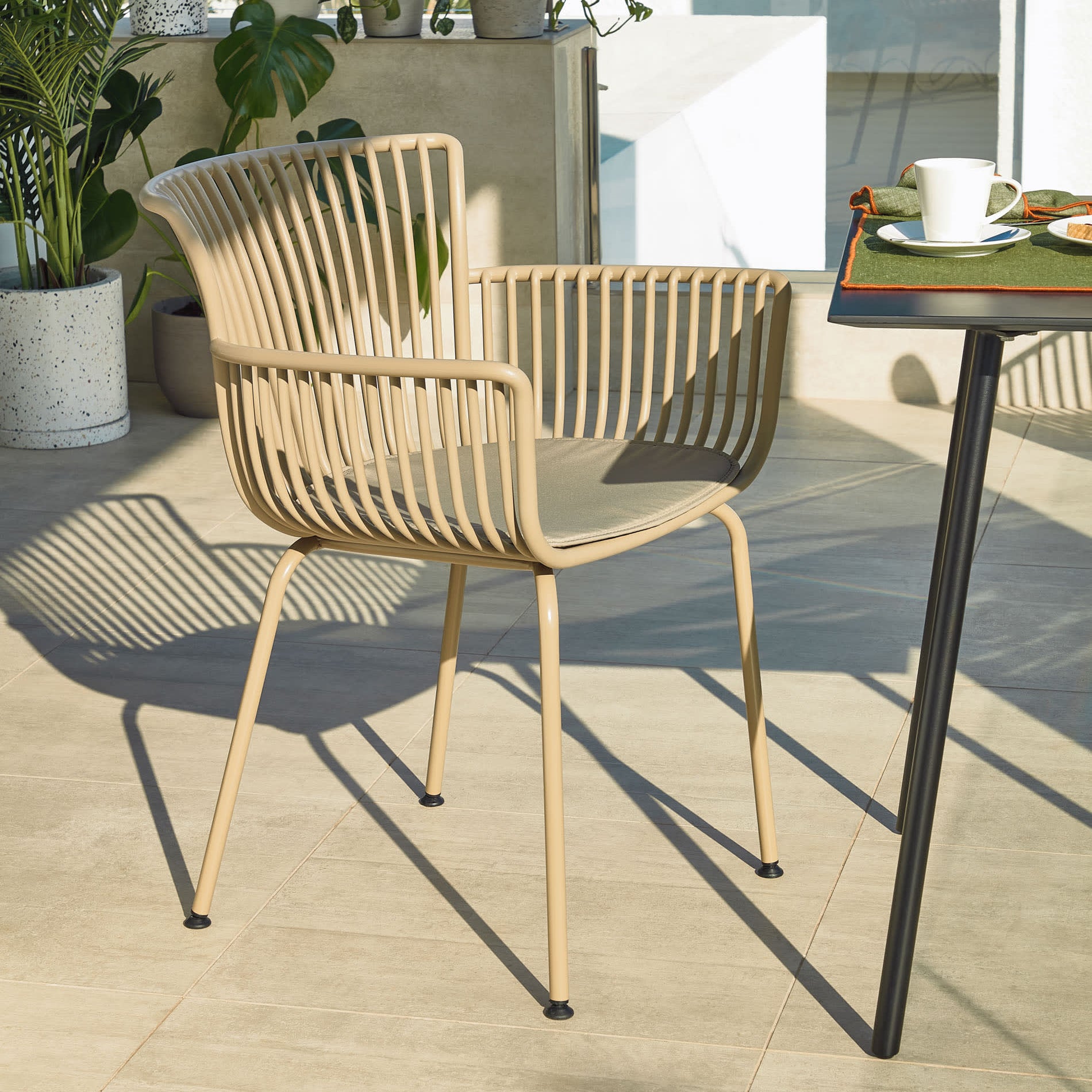 Kave Home Surpika Tuinstoel - Beige