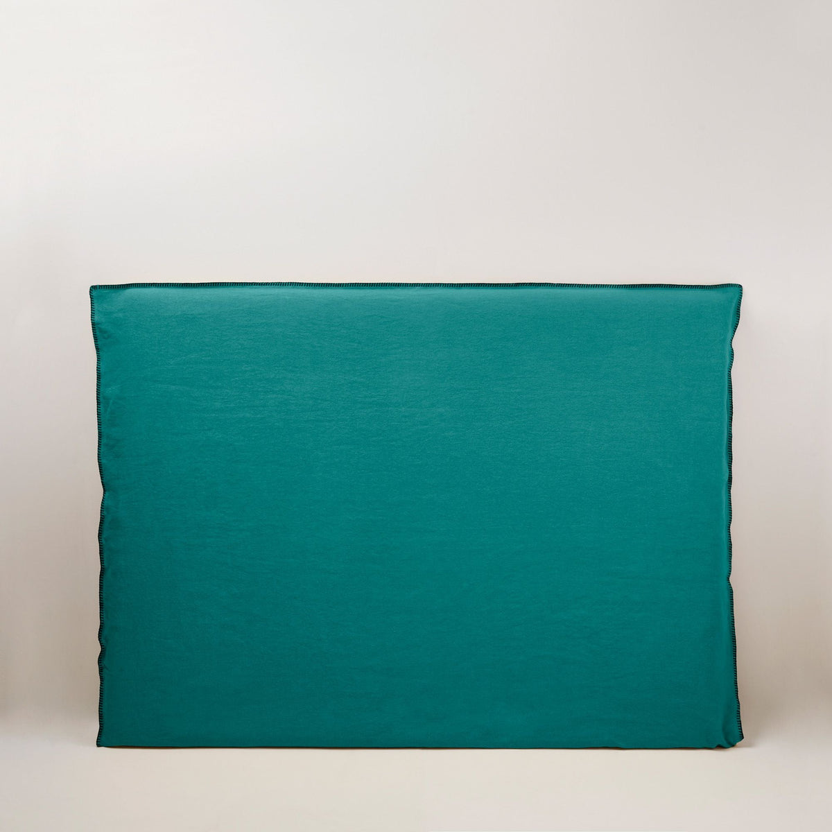 Madura Hoes voor hoofdbord Nino lagune en zwarte slinger 170x134 cm