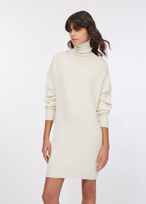 Abito in maglia con micro paillettes