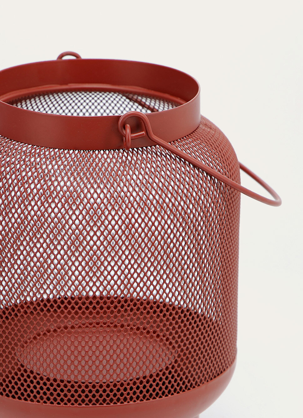 LANTERNE EN MÉTAL PERFORÉ ROUGE FONCE