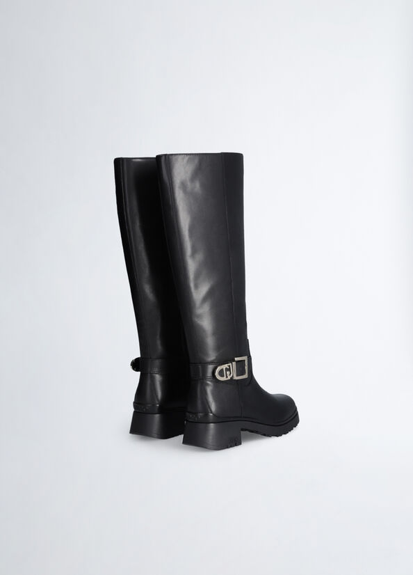 Stivali alti in pelle