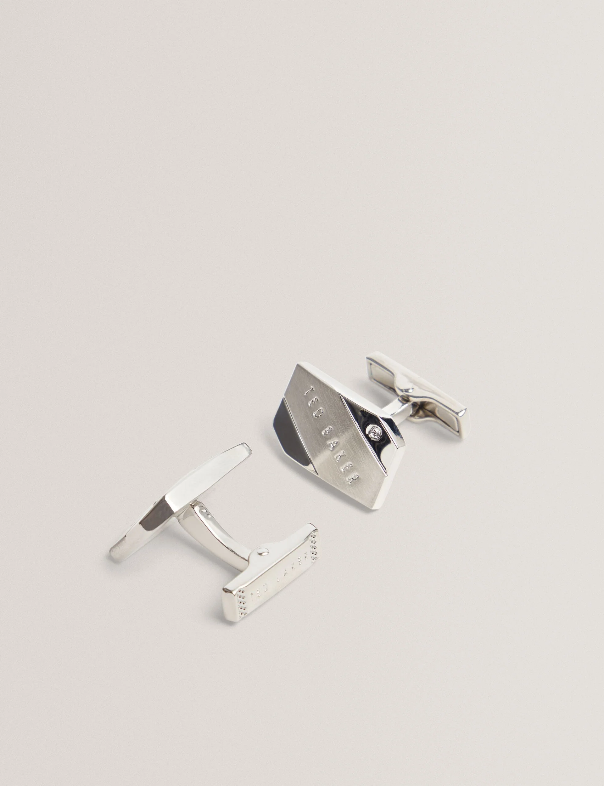 CRIIS | SILVER
