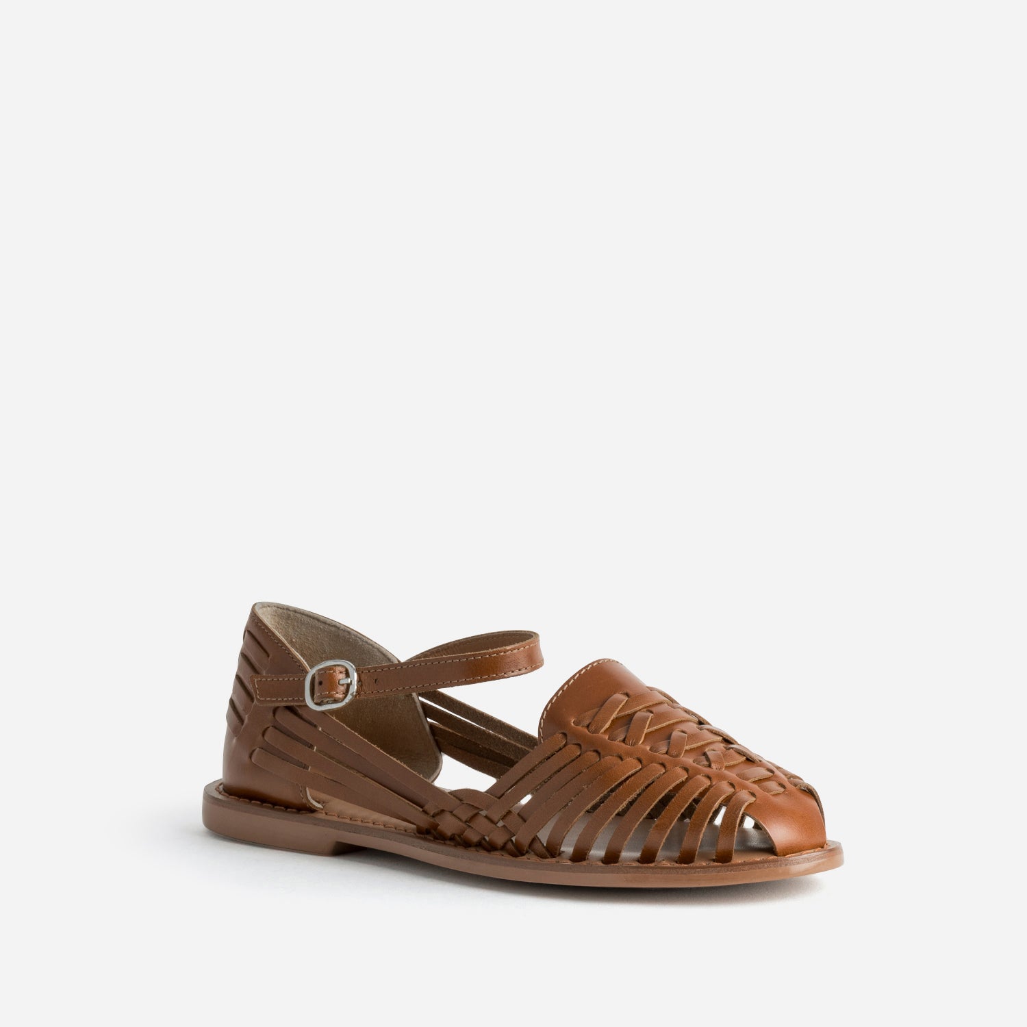 Sandale fermée cognac en cuir tressé