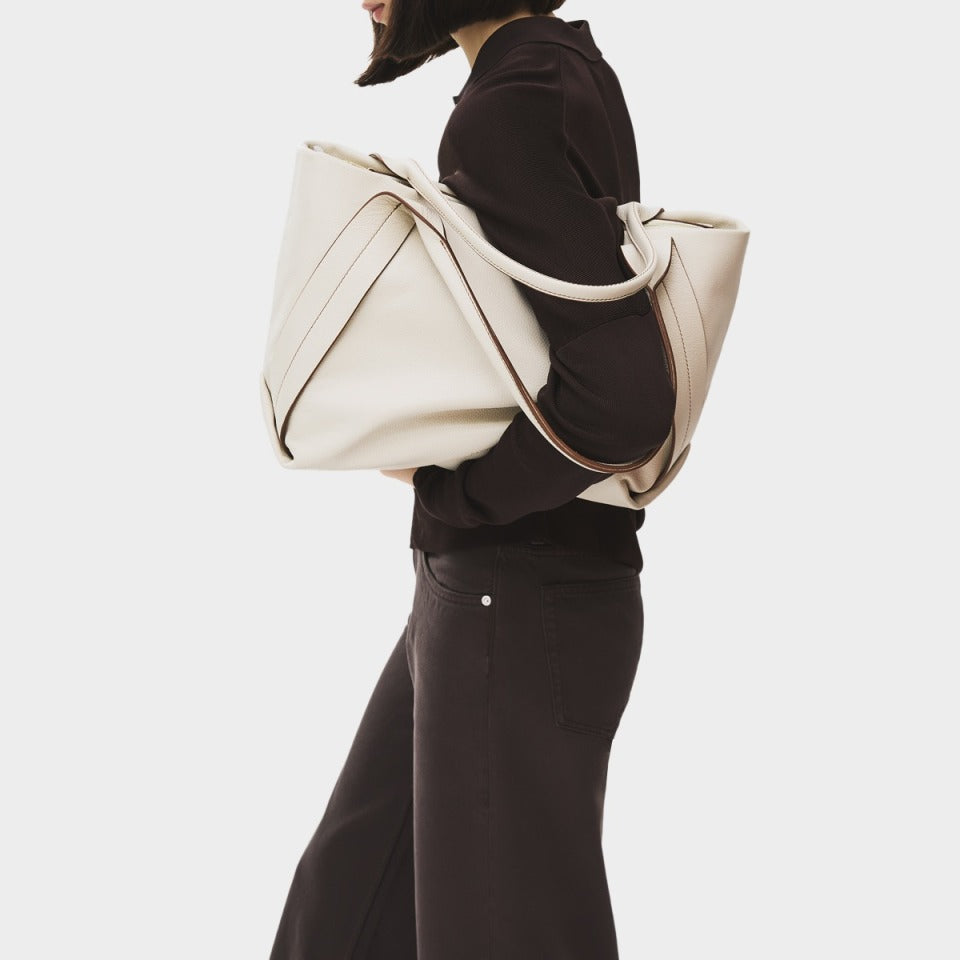 The Evie - Large Ziptop Shoulder