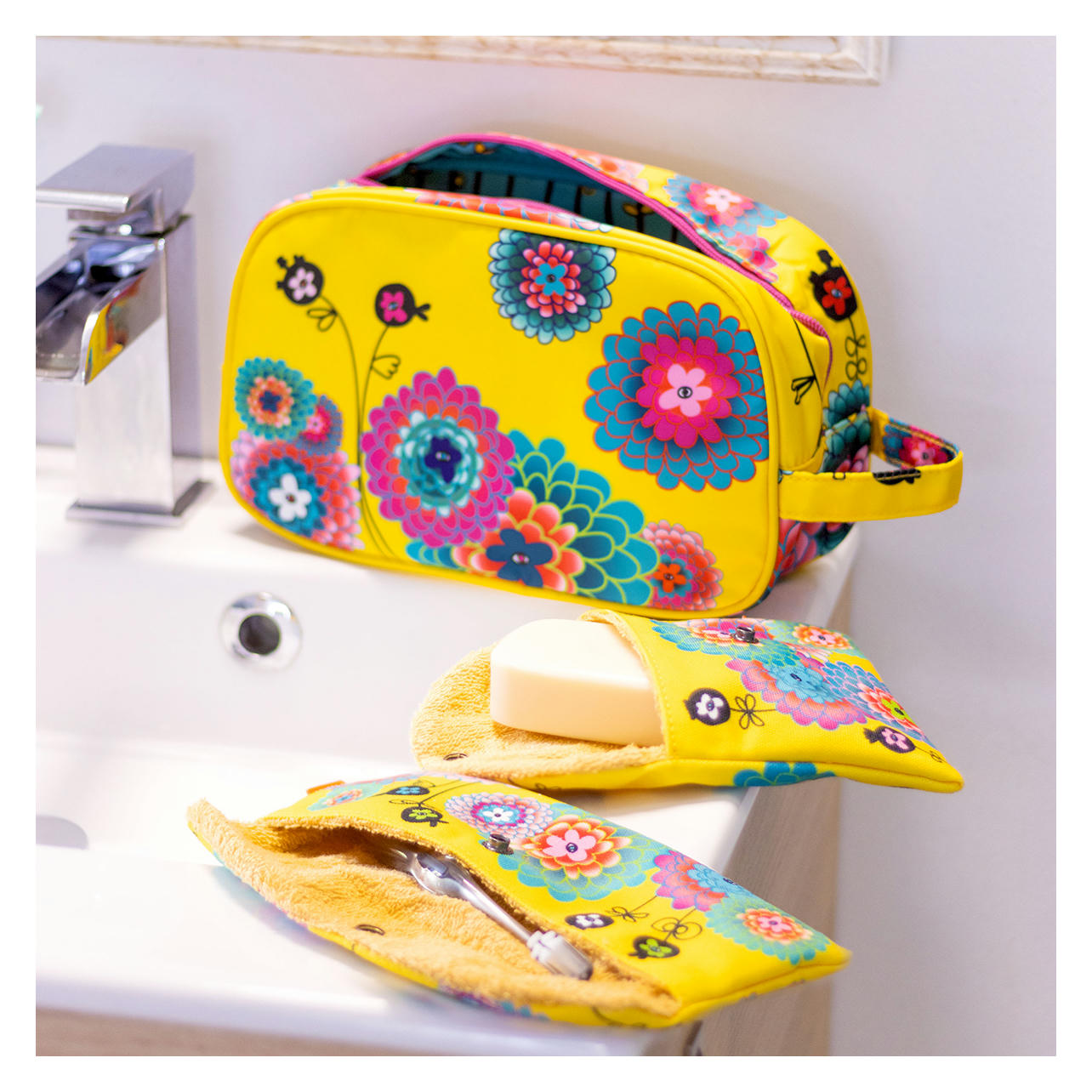 TIDY - Trousse de toilette