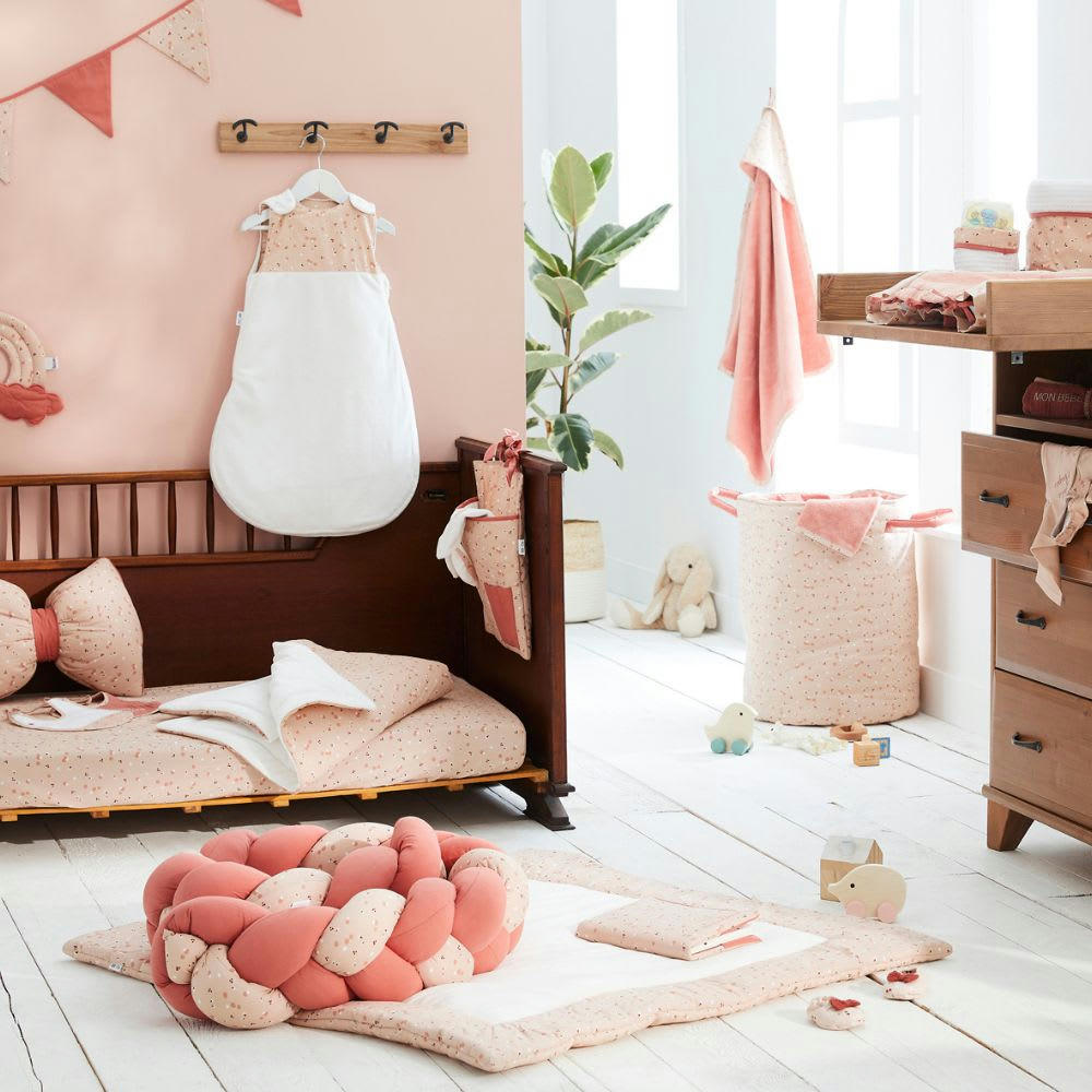 - Lot de 2 bavoirs naissance Blooming day