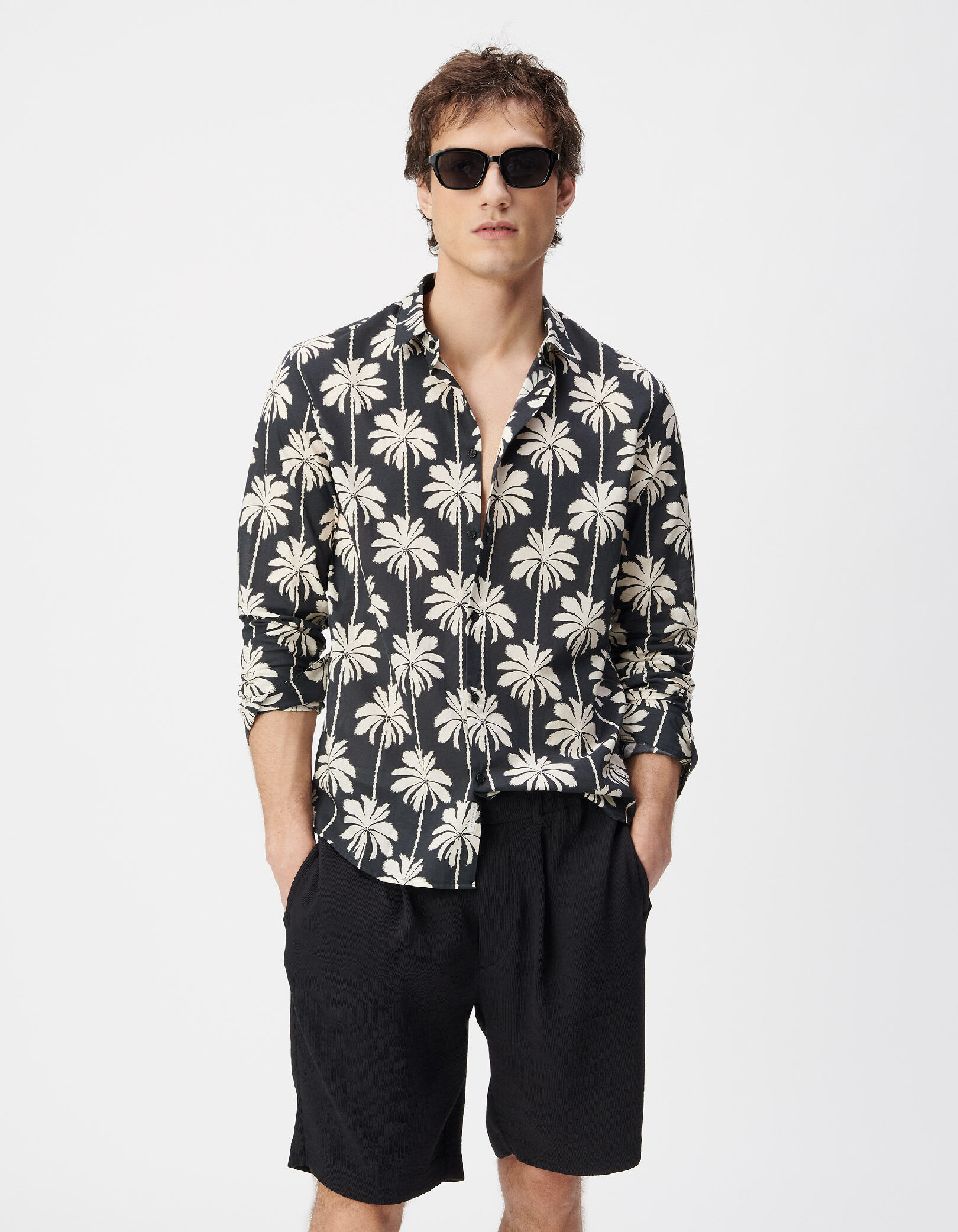 Chemise slim noire coton bio imprimé palmiers Homme