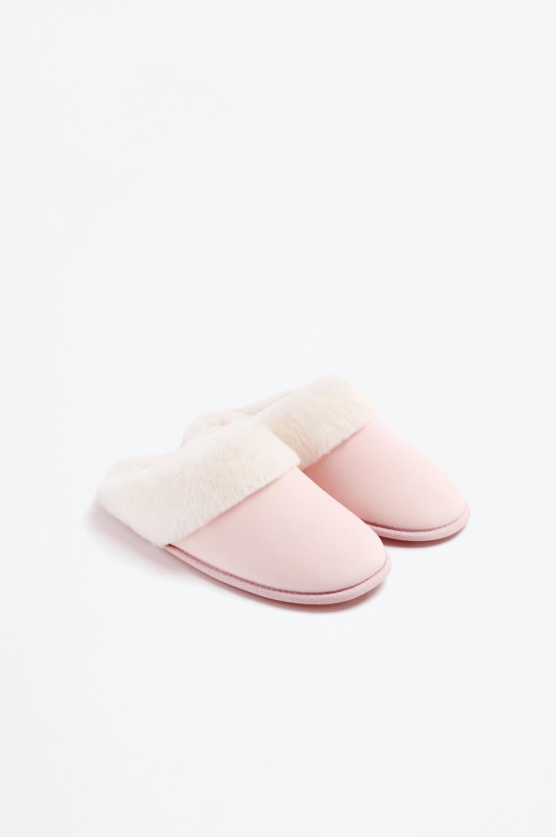 Zapatilla de casa