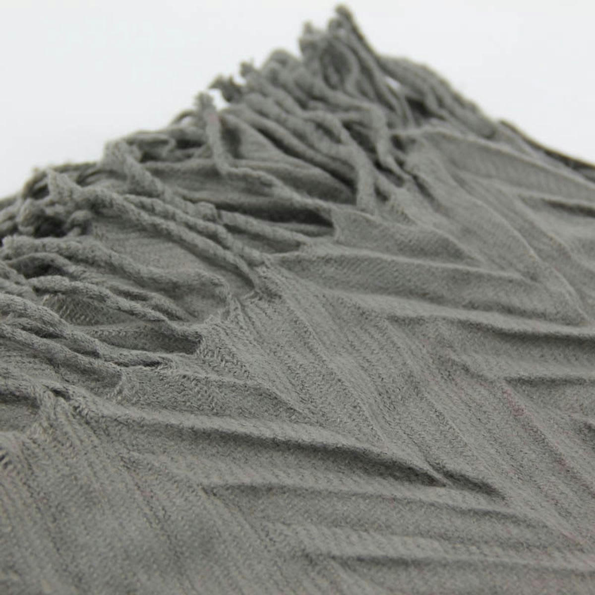 CHEVRON - Plaid à motifs chevron taupe 130x170