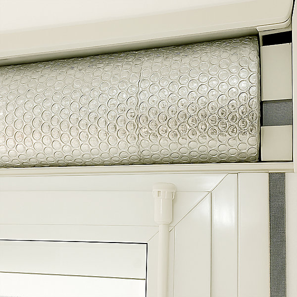 Lot de 10 panneaux isolants pour coffres de volets roulants (120 x 40cm). Empêche l'entrée de chaleur et froid. Placement facile.