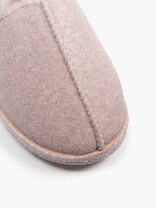 Closed-back slipper