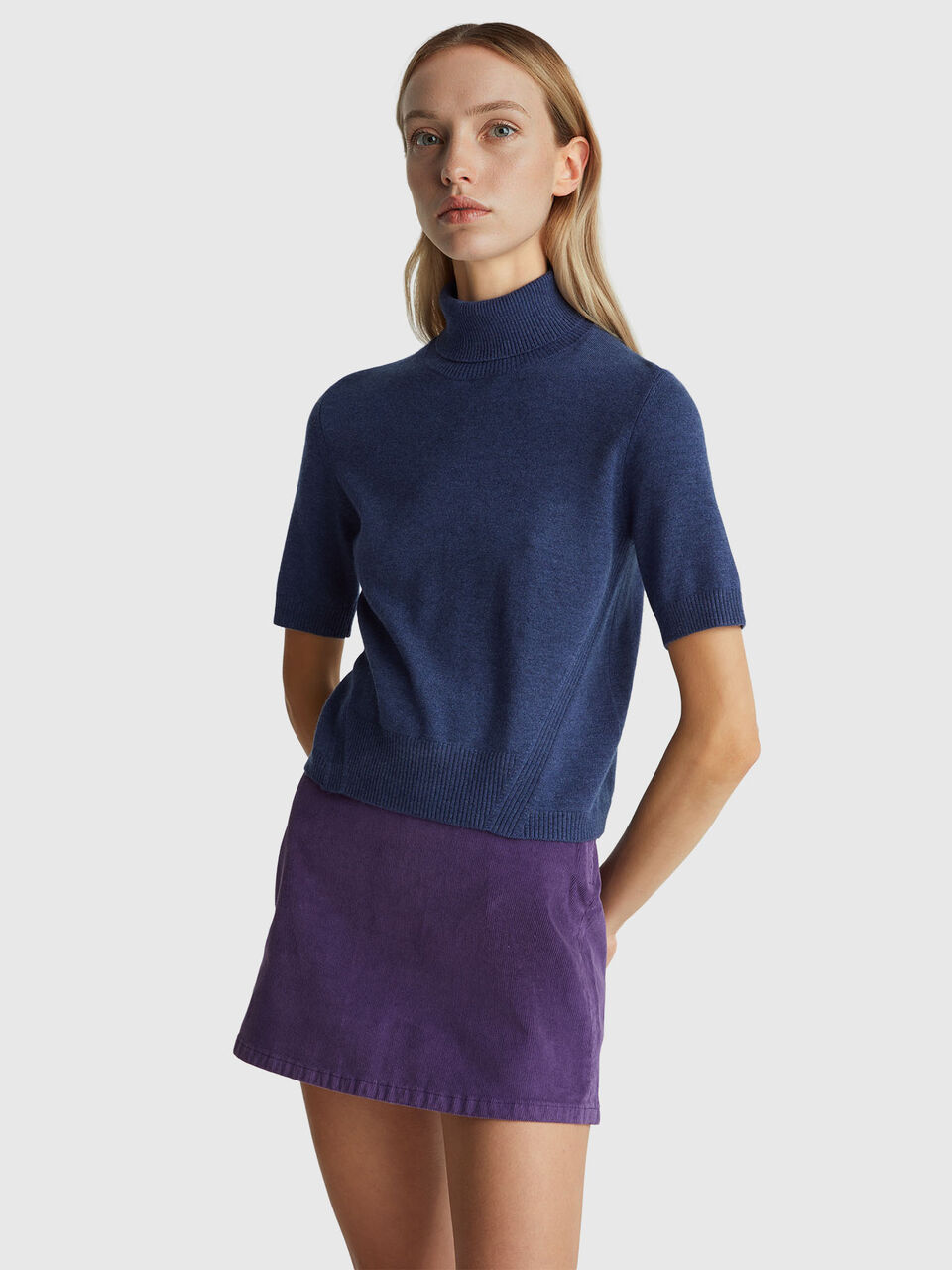 Air force blue short sleeve turtleneck in cashmere blend