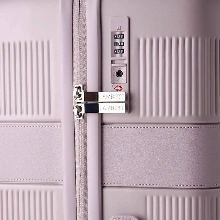 The Aspen - Large Muse Check-in Suitcase