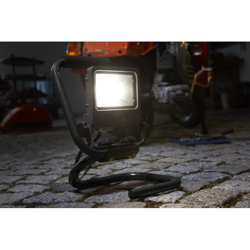 Projecteur de chantier LED S-Stand 1700 lm 20 W LEDVANCE