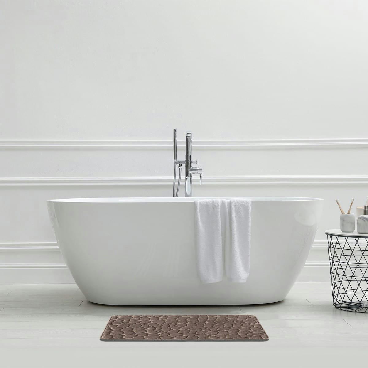 MINERAL - Tapis de bain mousse à mémoire de forme taupe 50x80cm