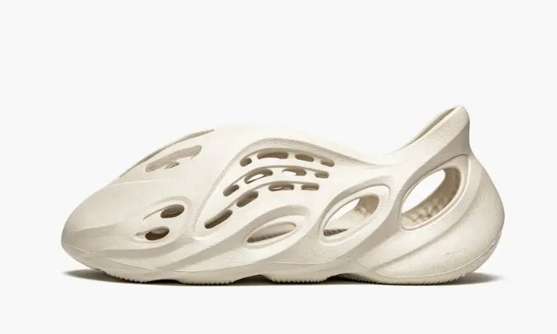 Shoes By Style-Sandals & Slides💥