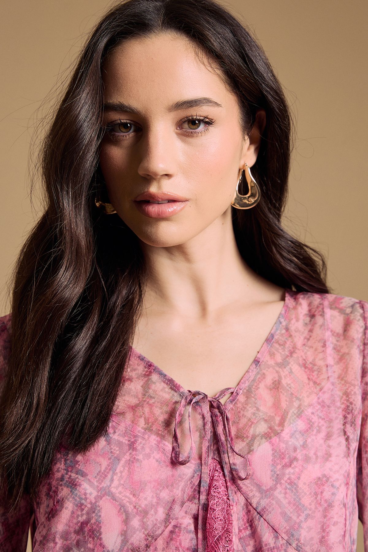 Oasis Fluted sleeve lace trim blouse