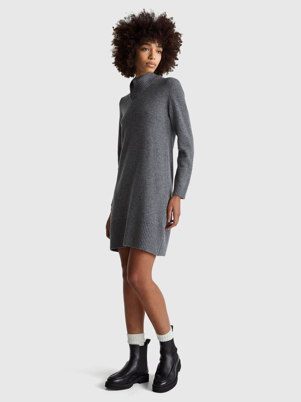 Midi dress in wool blend