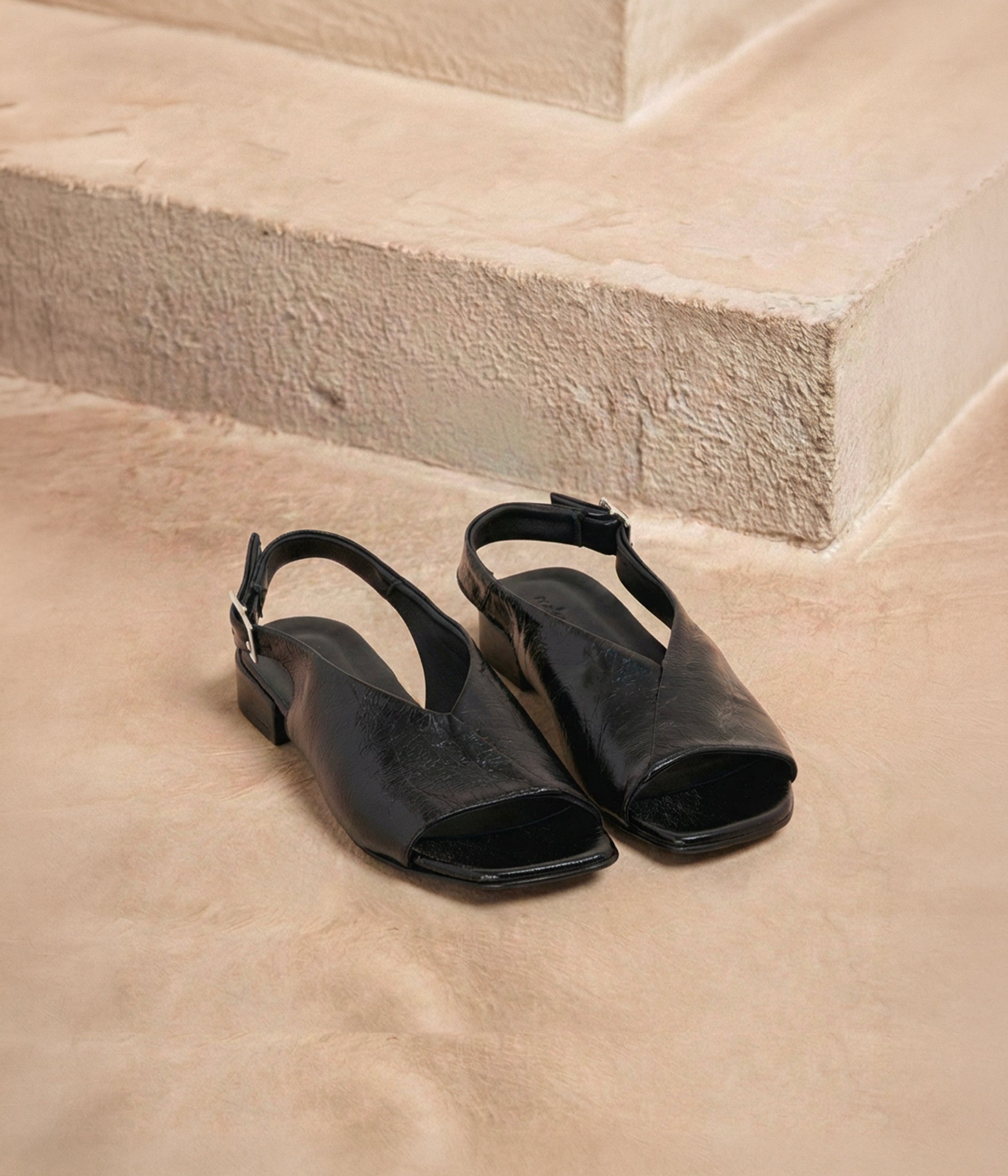 Sandales vernies noires Anya