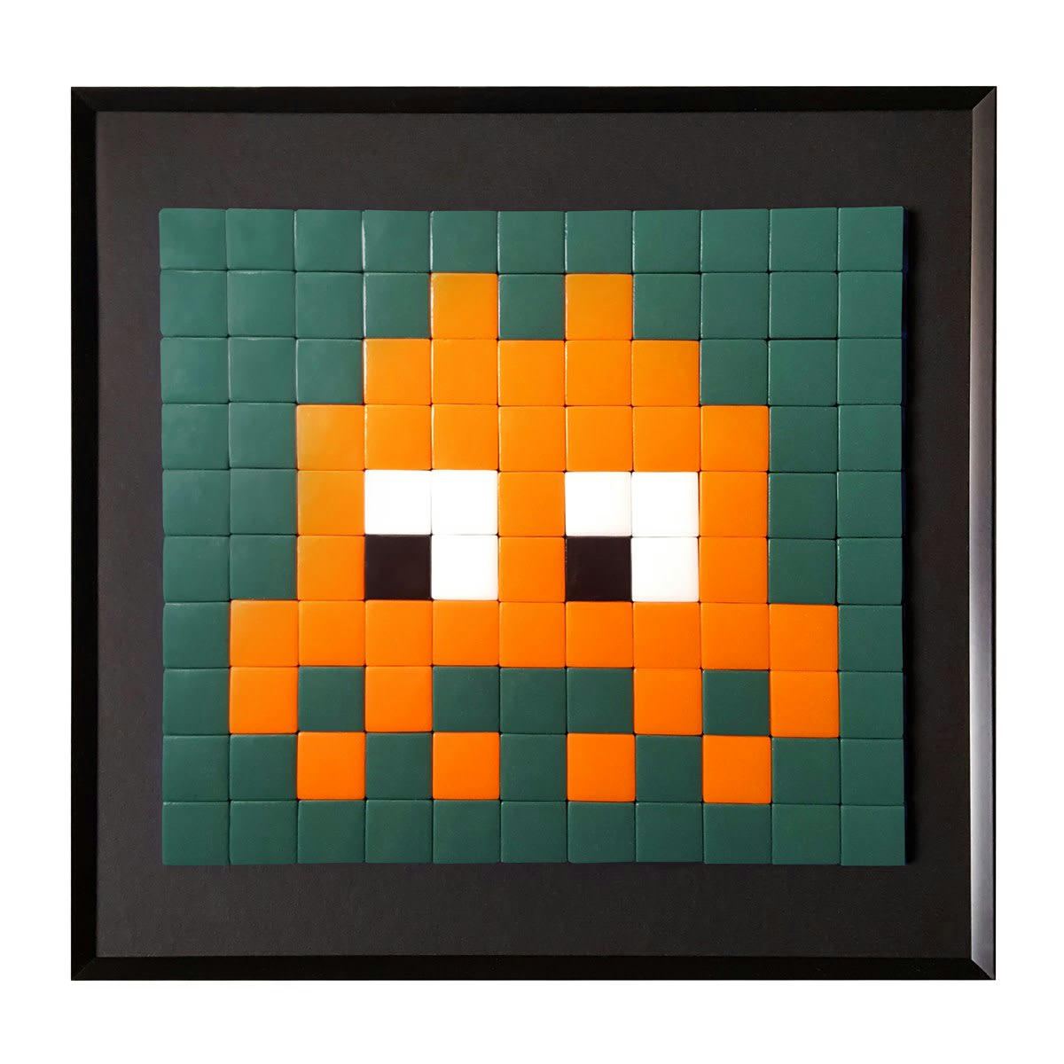 INVADERS - Cadre mosaïque en verre orange 30x30cm