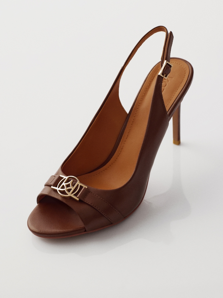 Brown leather sandals