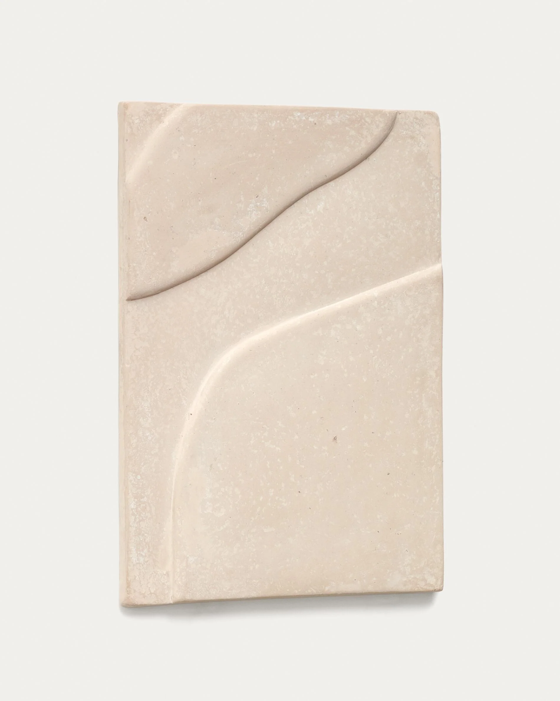 Mirta beige papier-mâché wall hanging 40 x 58 cm