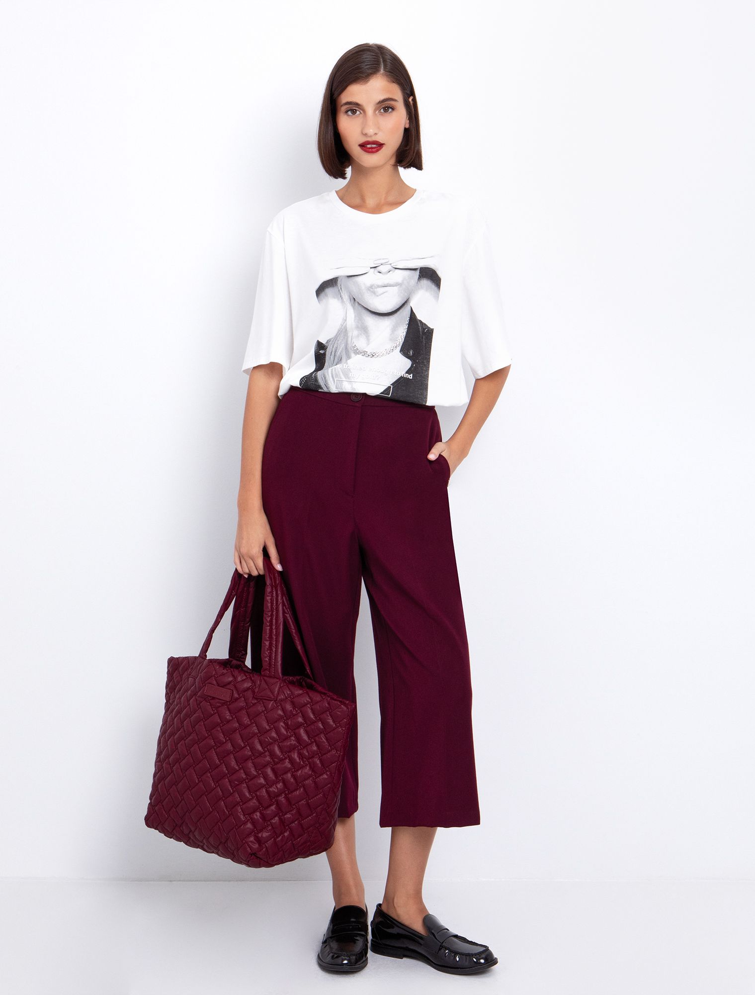 T-shirt με στάμπα πρόσωπο