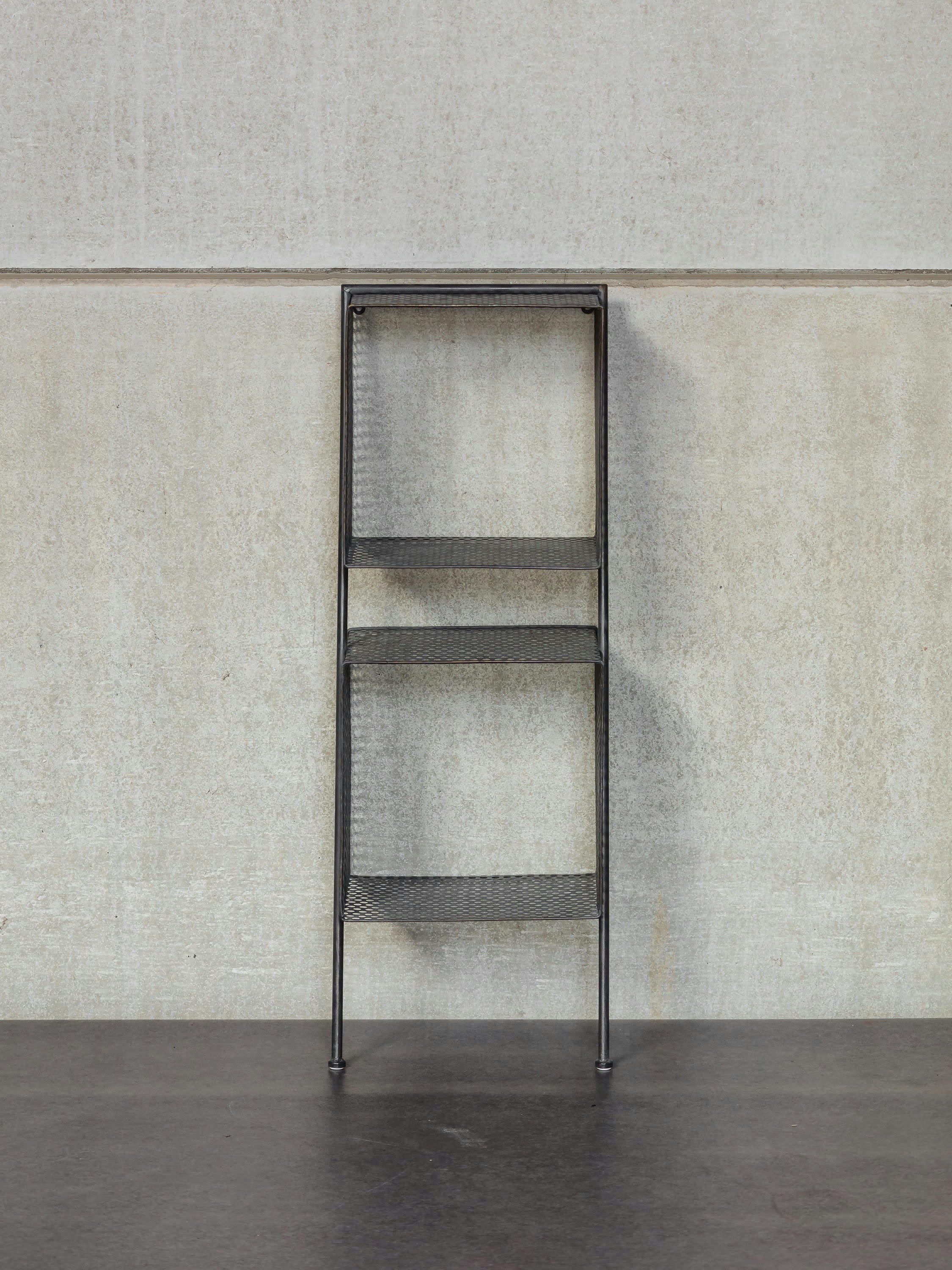 DOMPAIRE - Etagère en métal noir