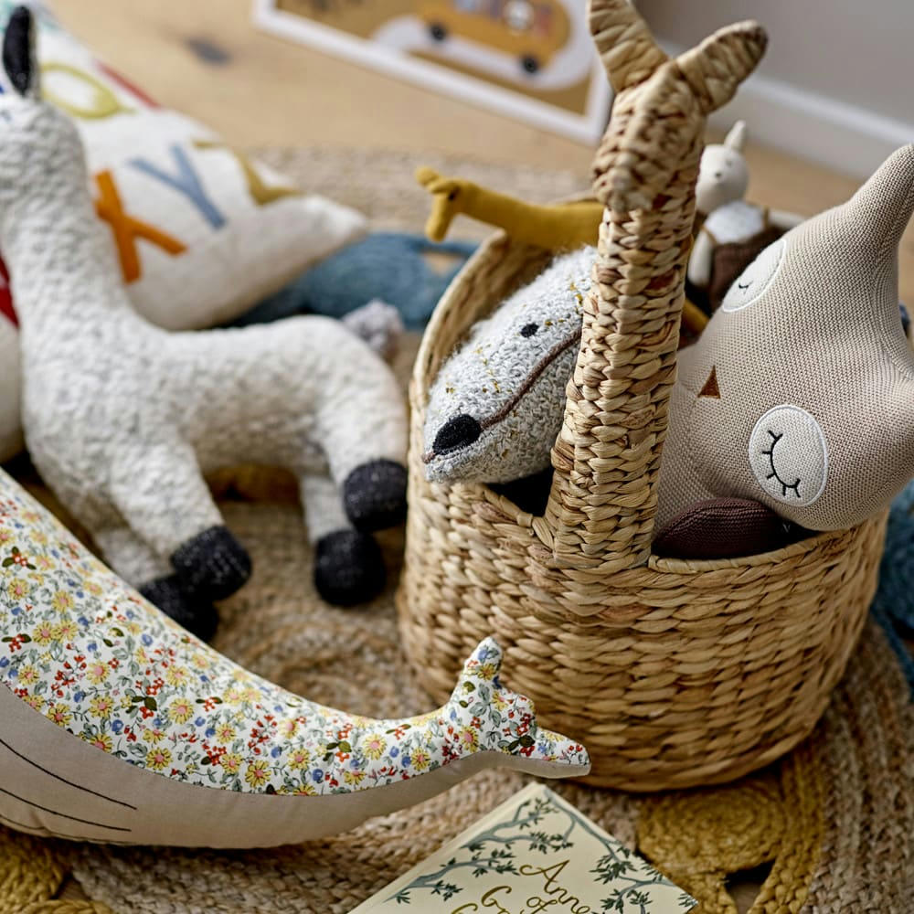 DINNE - Panier forme girafe en jacinthe d'eau naturel