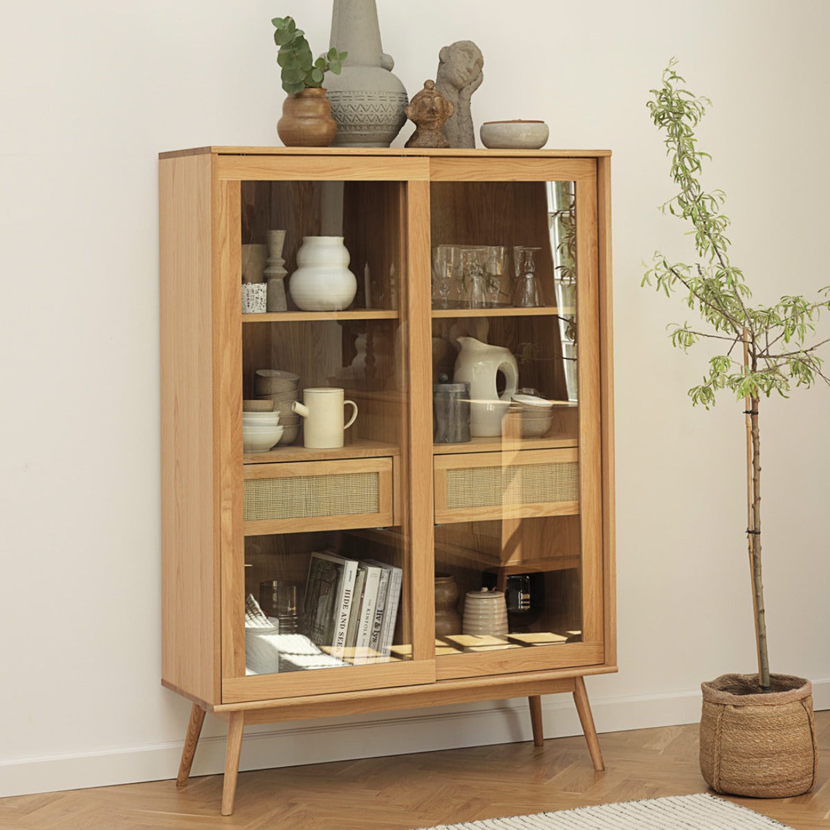 Hygge Interiors Barrali Vitrinekast Eiken   Rattan