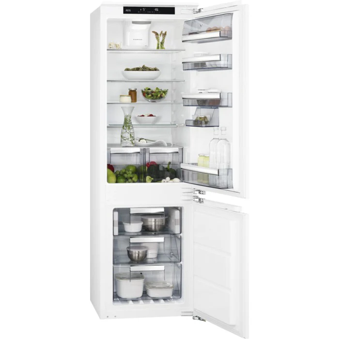 AEG built in fridge Net capacity freezing compartment,61 LTR, Net capacity