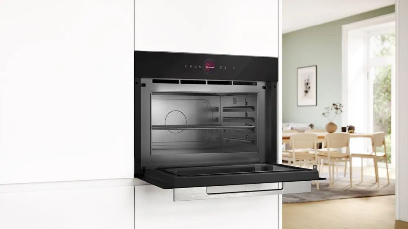 Kuchenka mikrofalowa BOSCH CEG732XB1