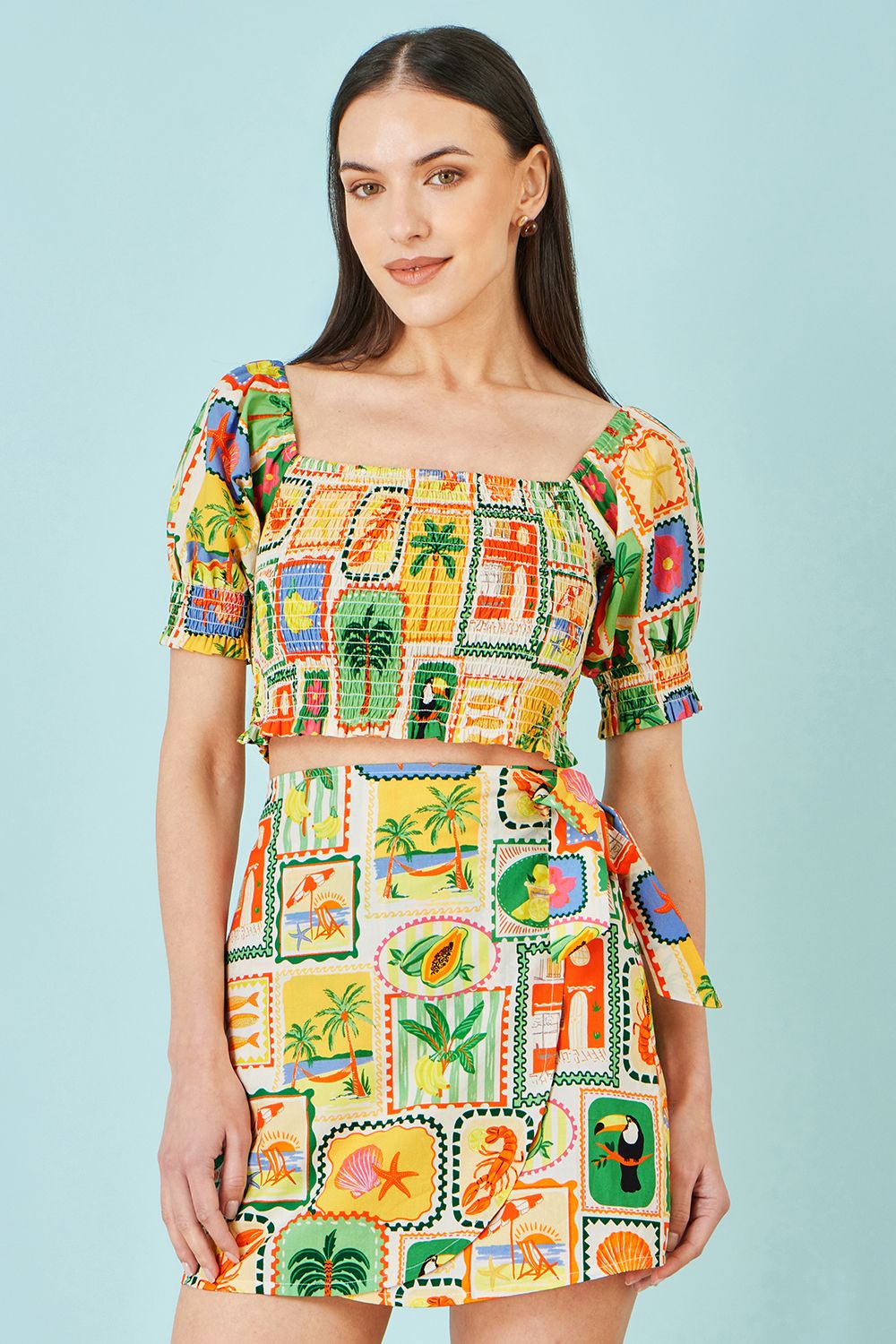 Yumi Multicolour Cropped Shirred Cotton Postcard Print Top