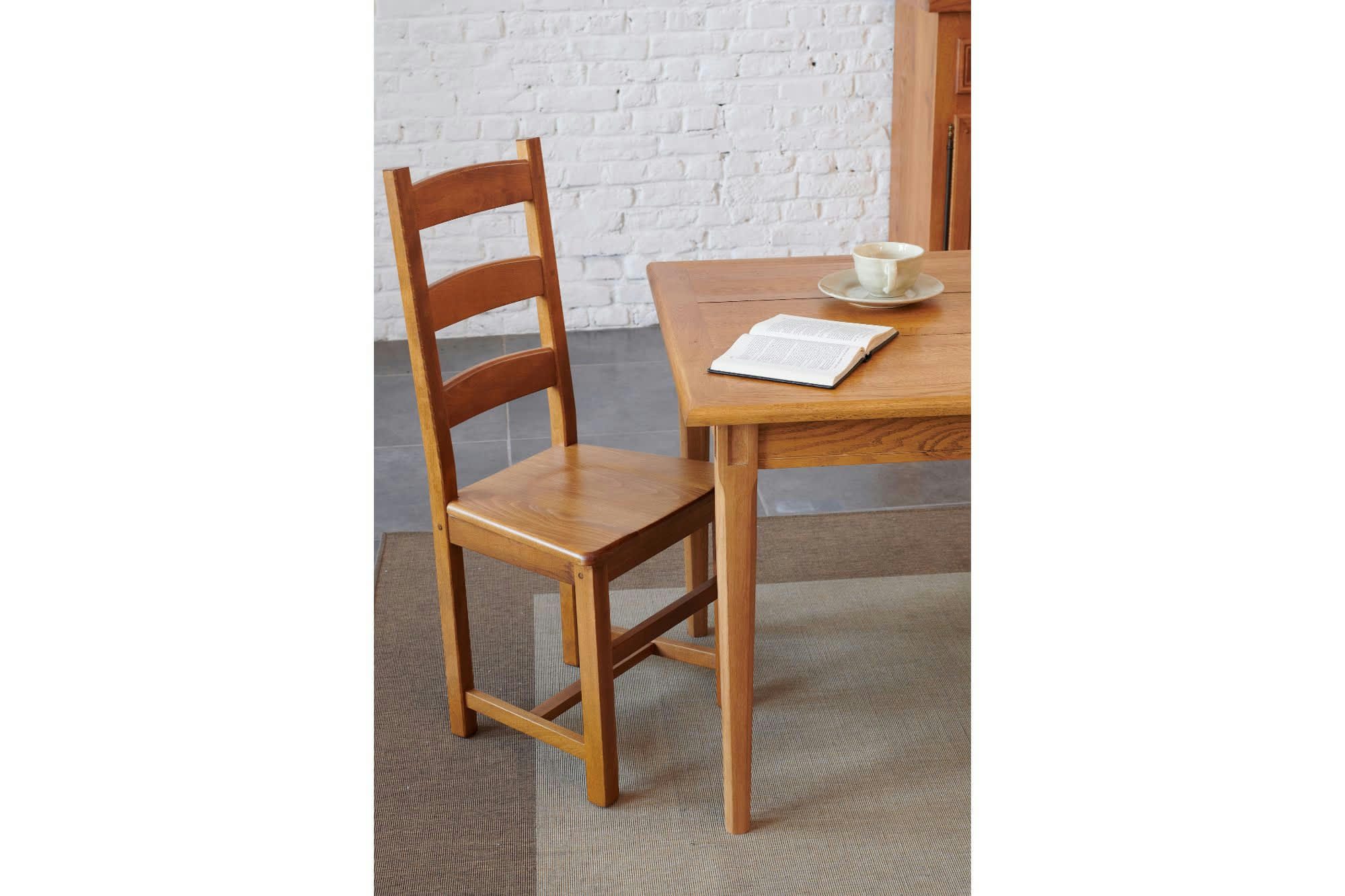 RIGA - Lot de 2 chaises en hêtre massif