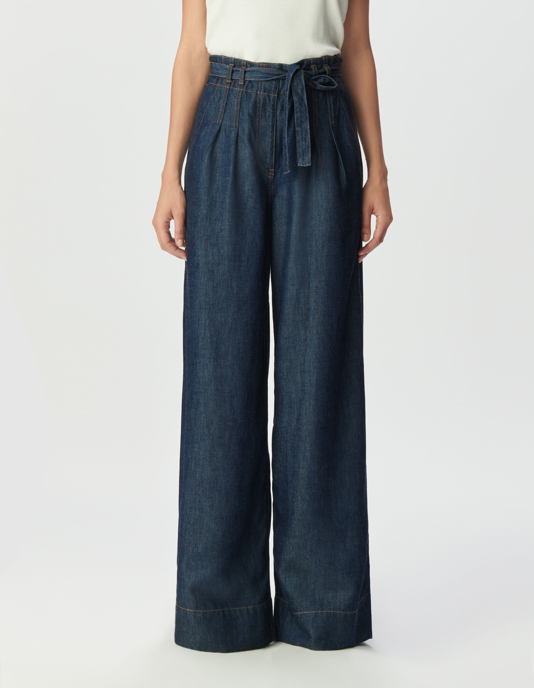 Jean large bleu taille haute ceinturé Femme