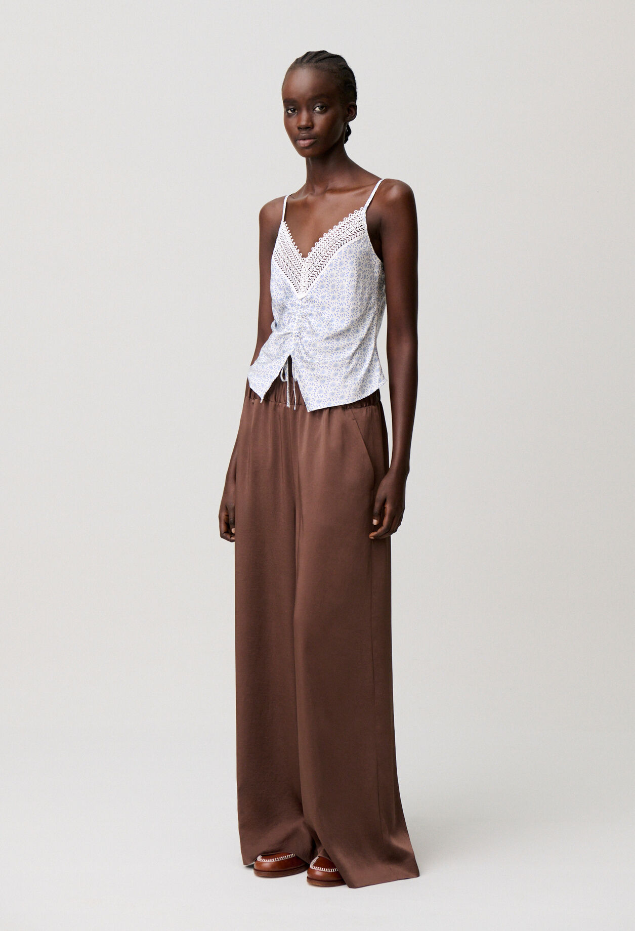 Top satin imprimé dentelle