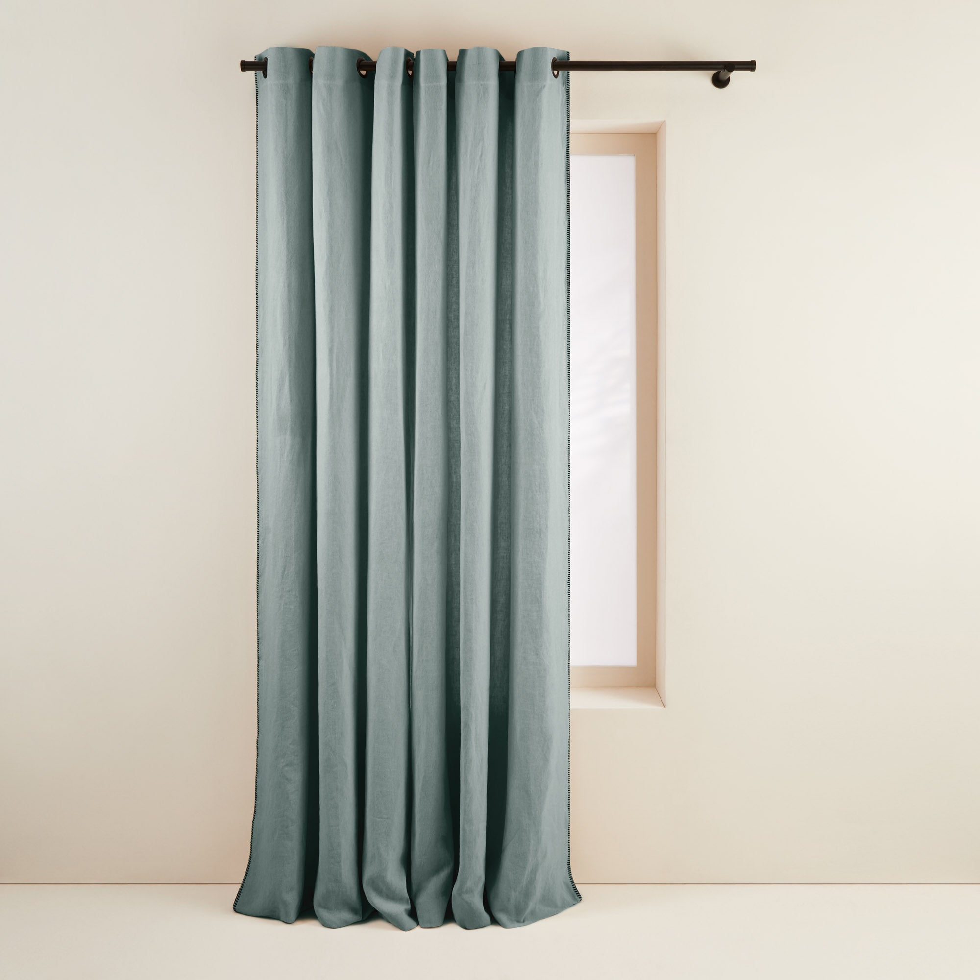 Madura Gordijn Nino groen van grijs en zwarte slinger 135x350 cm