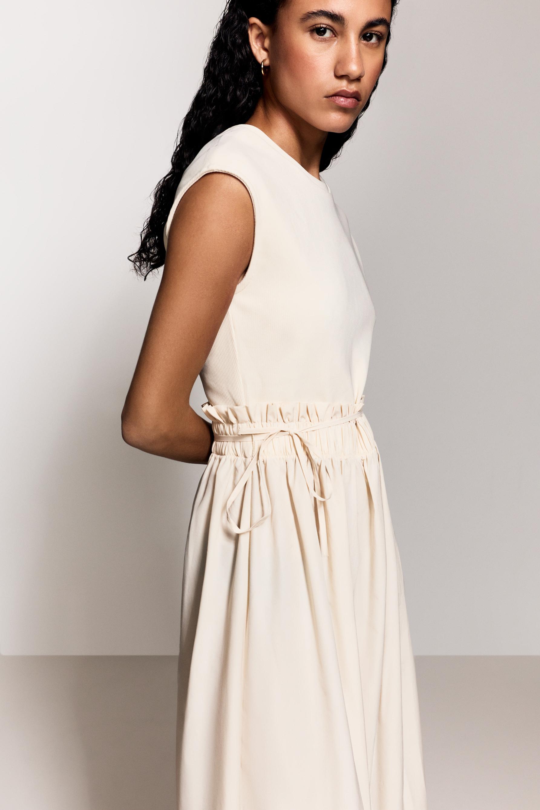 Vestido midi doble textura