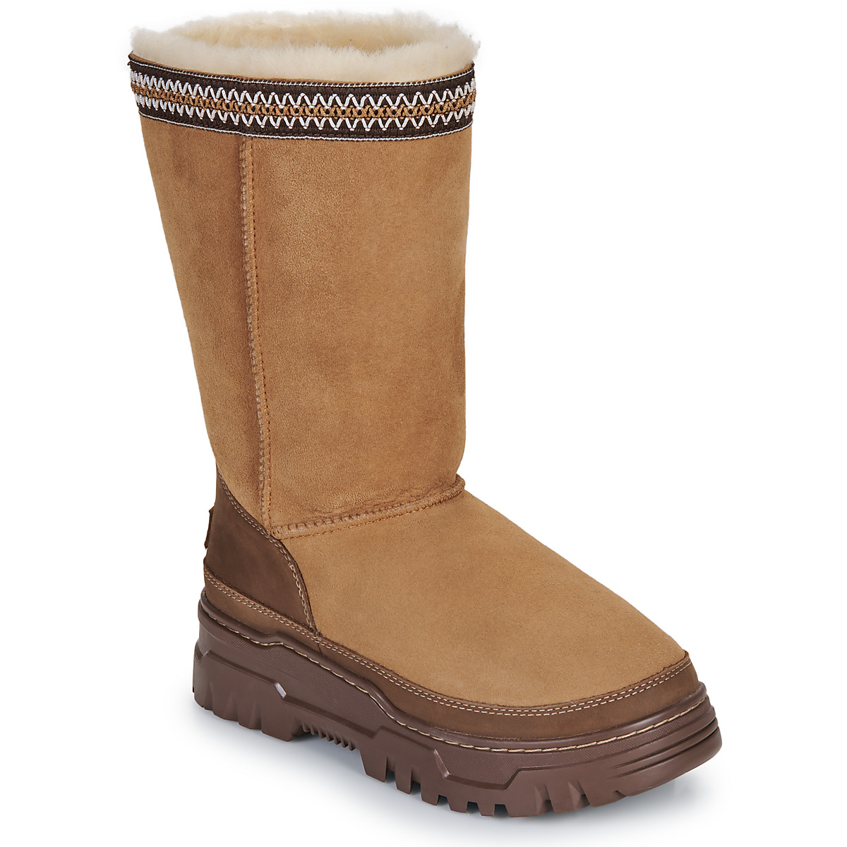 UGG - W CLASSIC TALL TRAILGAZER - Cognac