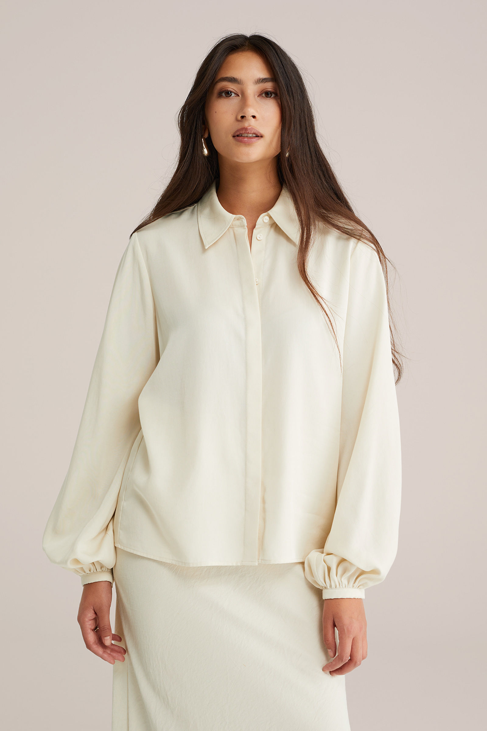 Dames blouse met ballonmouwen