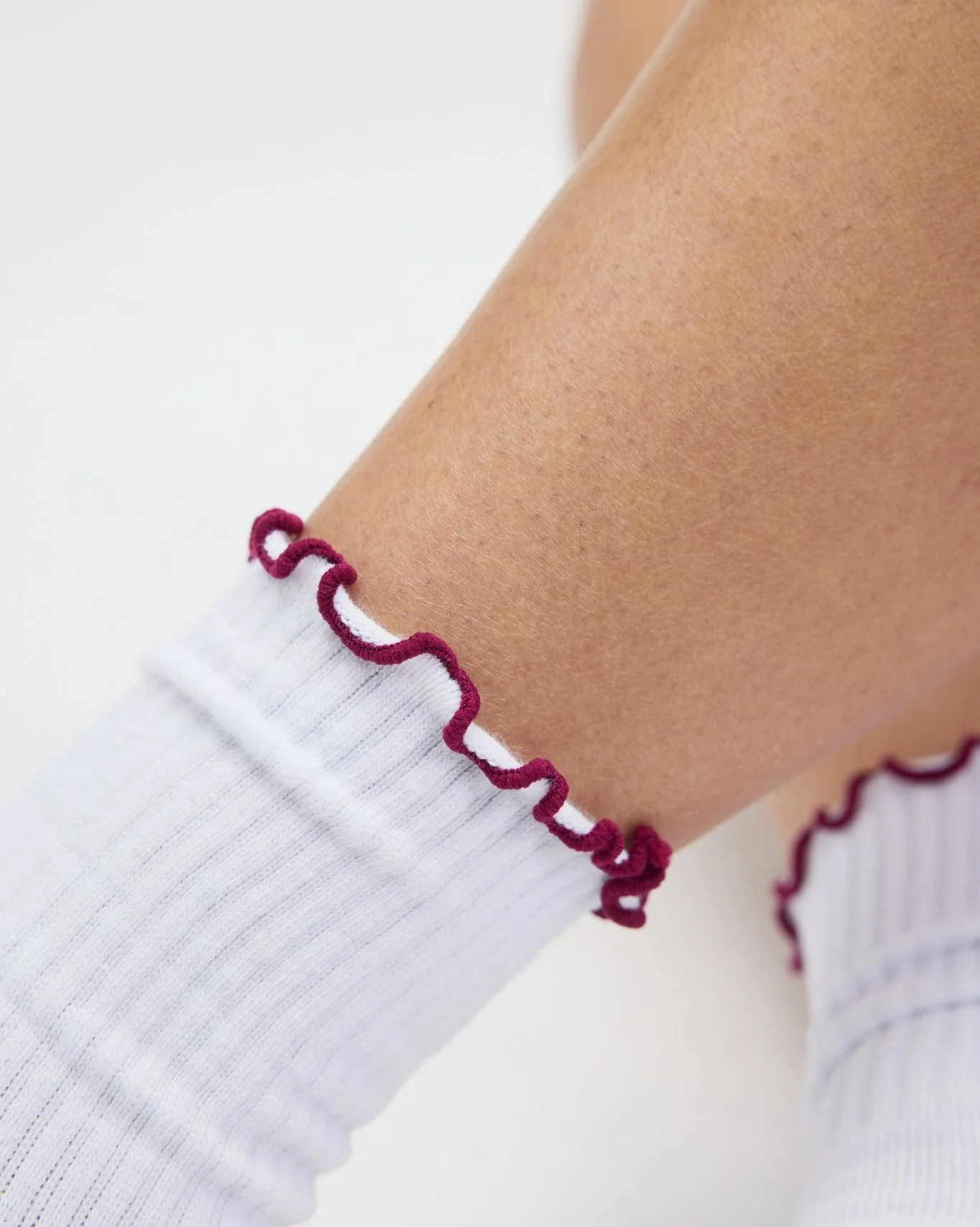 THRIVIN Frill Ruffle Socks | Cherry Berry