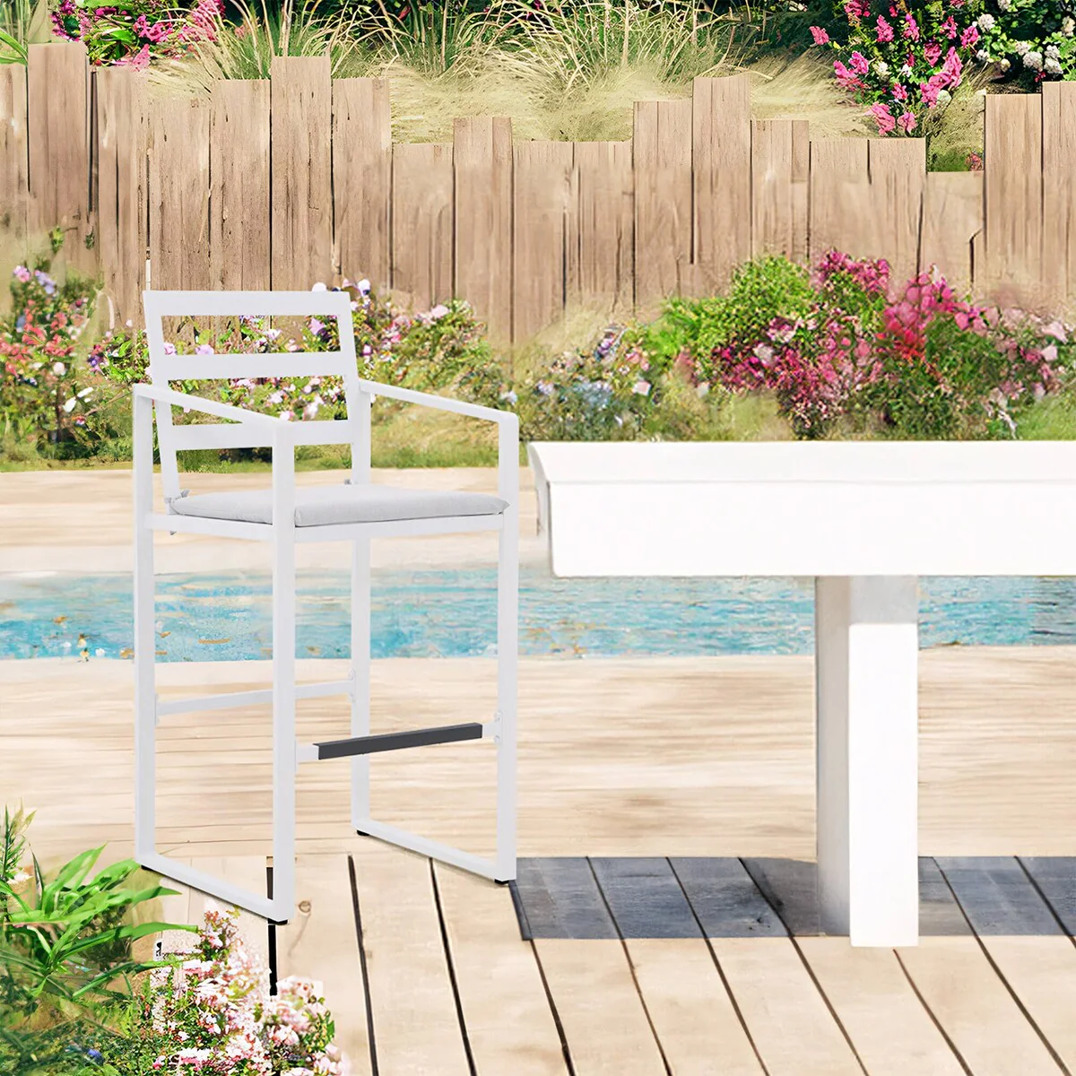 Patio Aluminum Counter Height Bar Stools (Set of 4)