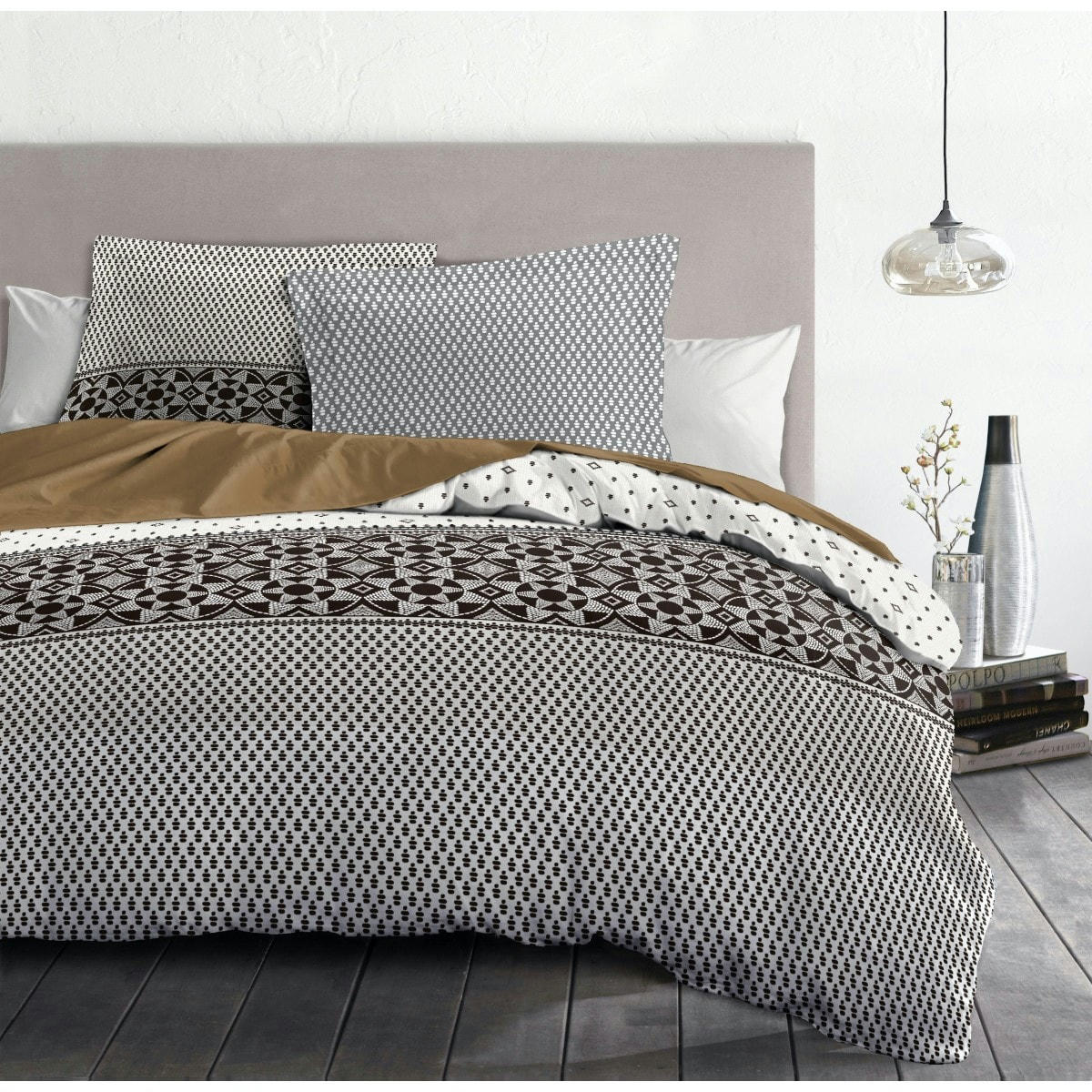 LA NUIT BERBERE - LA NUIT BERBERE Parure de couette 100% coton - Chocolat - 240x260 cm