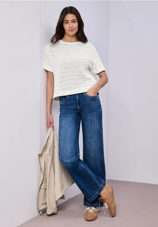 T-Shirt mit Rundhals und Struktur