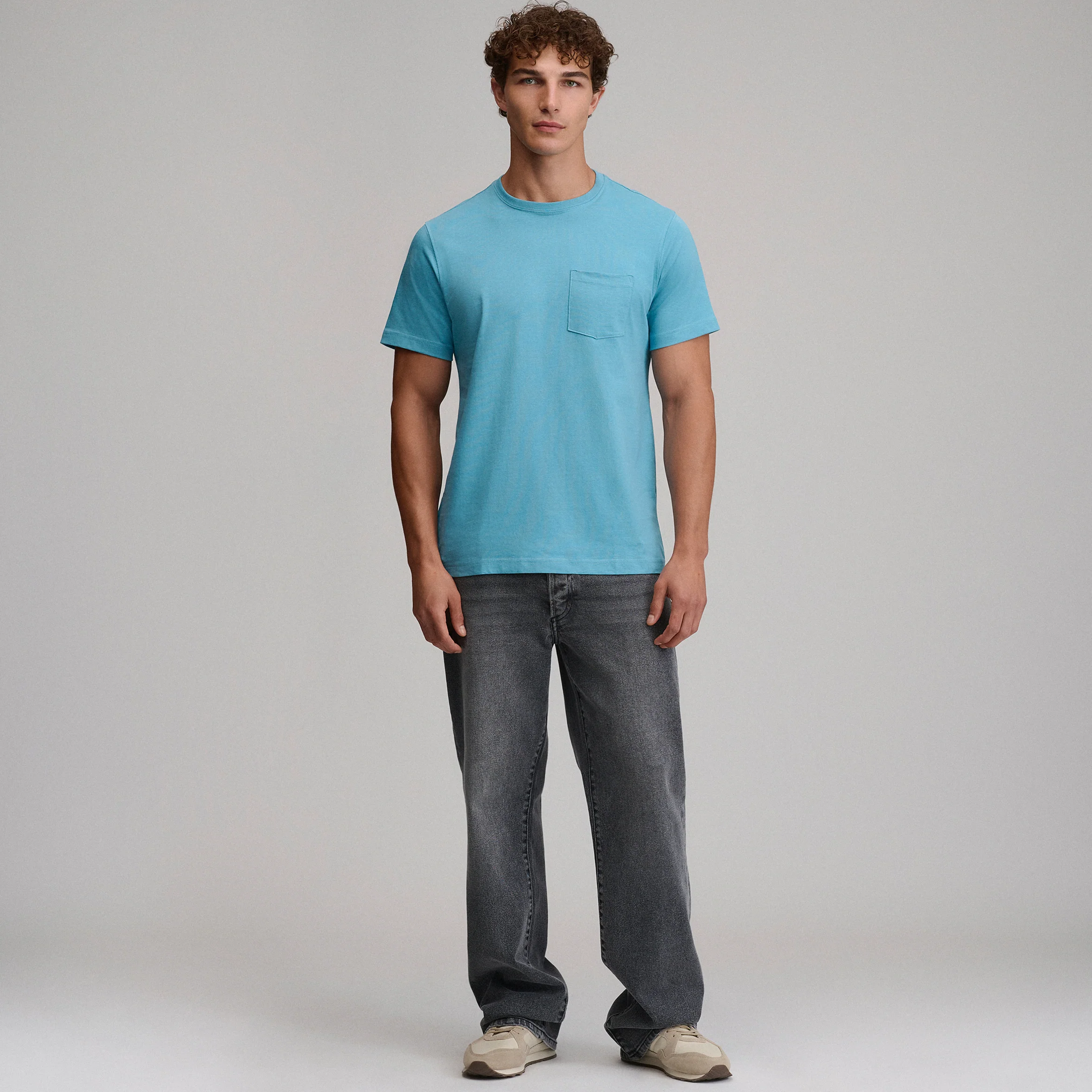 Men's Legend Wash 100% Cotton Short-Sleeve Pocket T-Shirt