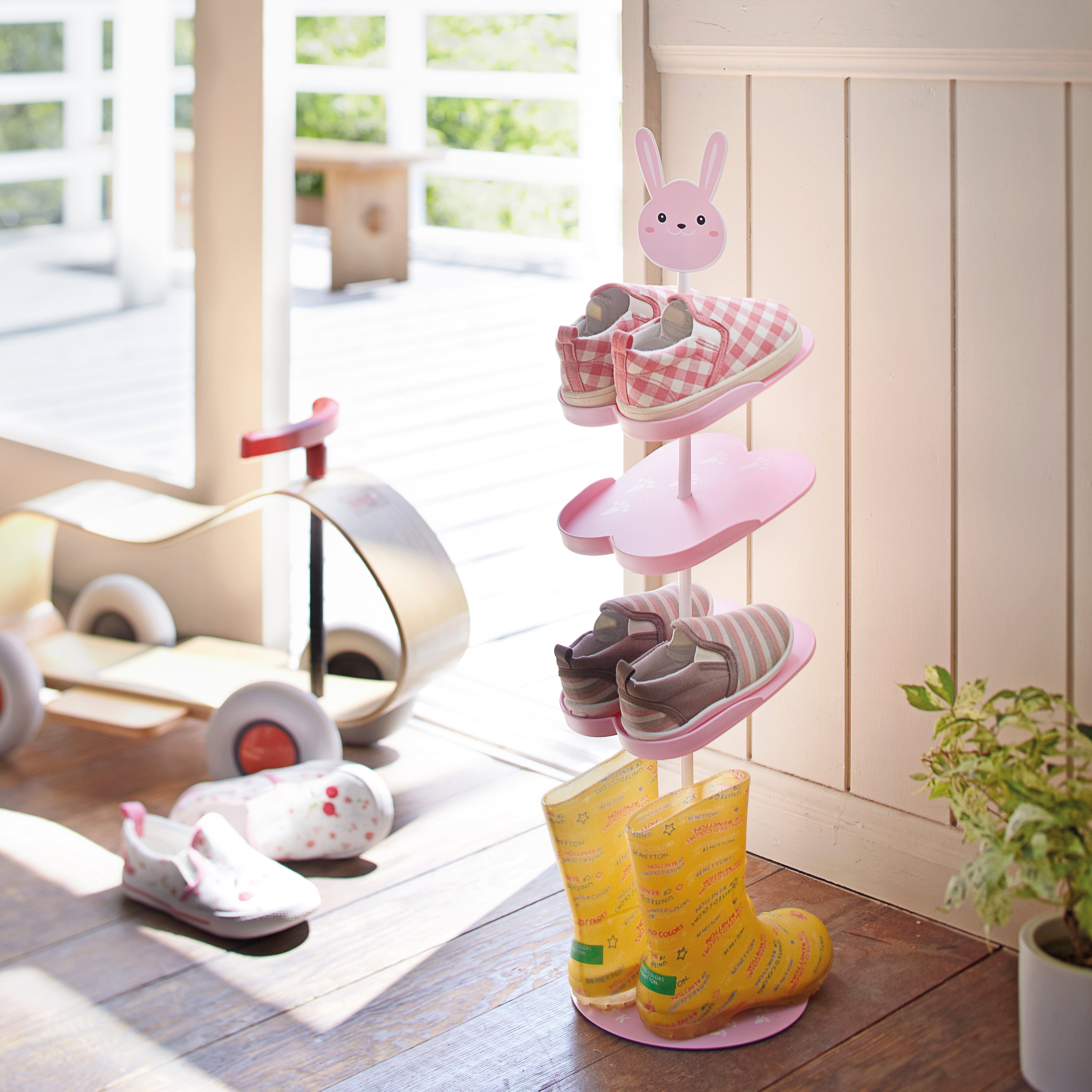 Yamazaki Pink Rabbit Schoenenrek